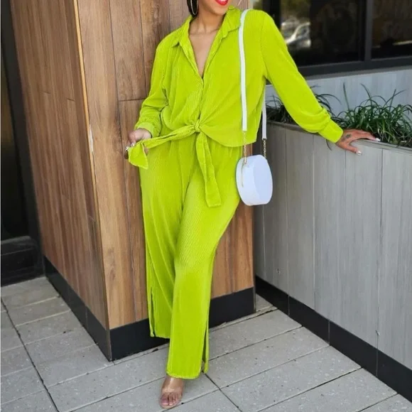 Versona| 2 piece top and pant set size XL - Picture 3 of 3